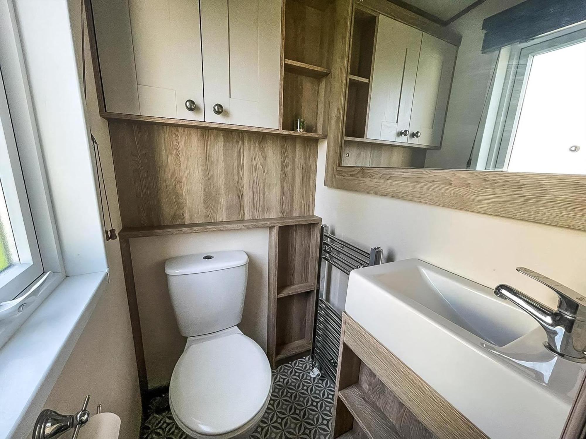 Stunning 8 Berth Caravan With Decking At Kessingland Beach Ref 90017D Benacre Esterno foto