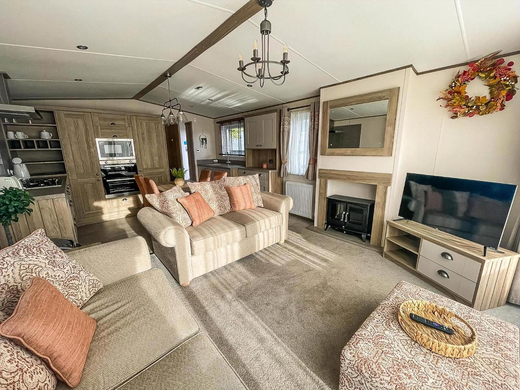 Stunning 8 Berth Caravan With Decking At Kessingland Beach Ref 90017D Benacre Esterno foto